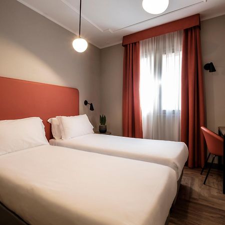 Hotel Lory Forlì Kültér fotó