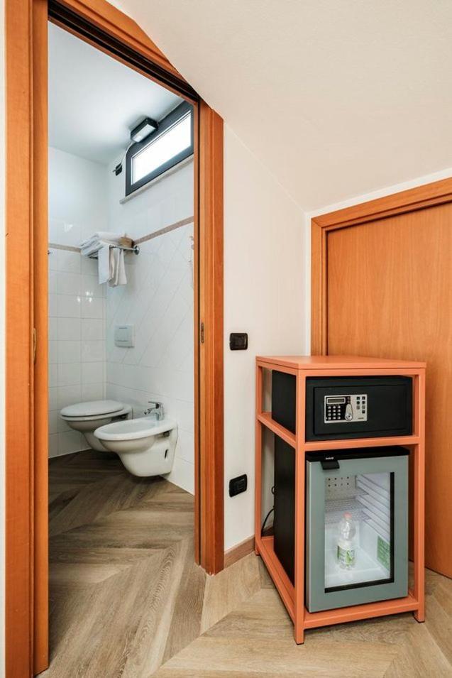 Hotel Lory Forlì Kültér fotó